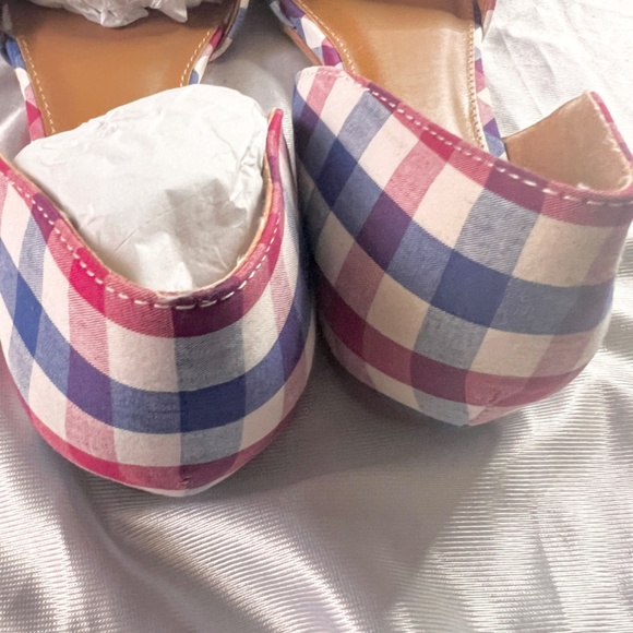 Shoes - Picture 5 of 5